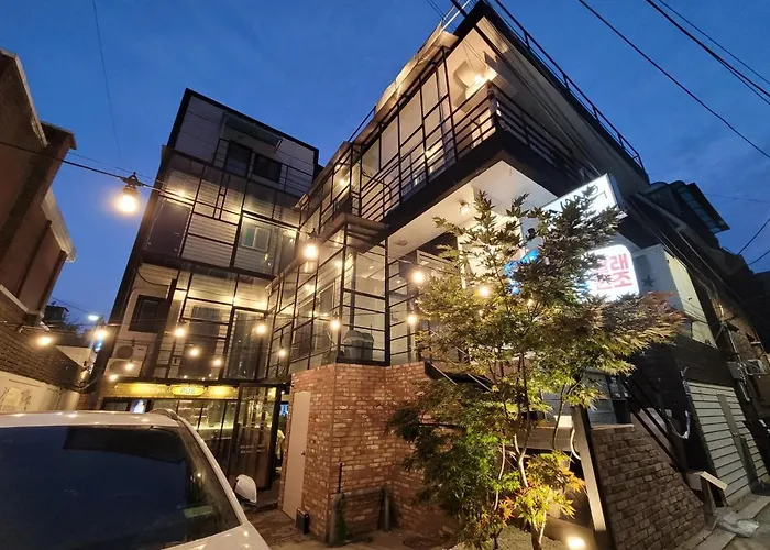 Inno & Pub Lounge Hongdae Seoul