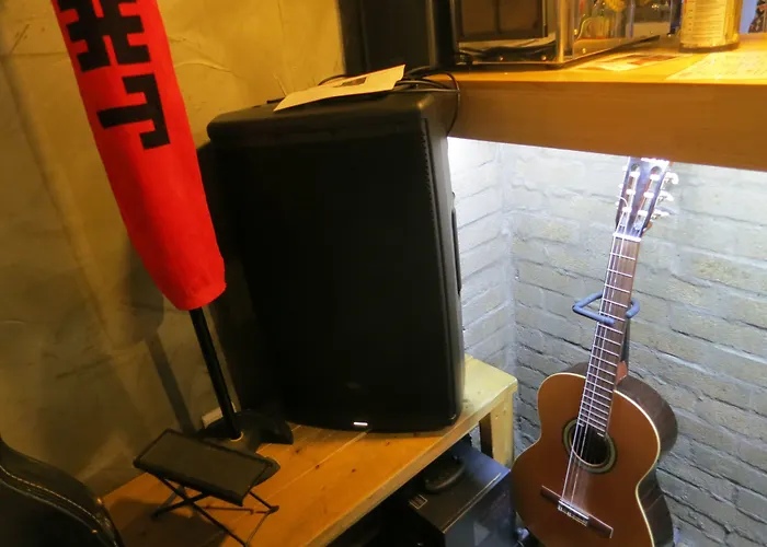 Hostel Inno & Pub Lounge Hongdae *