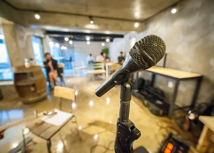 Hostel Inno & Pub Lounge Hongdae Seoul