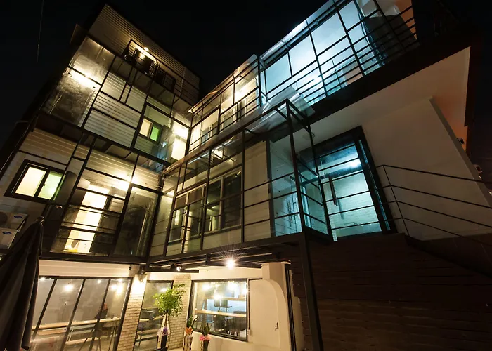 Inno & Pub Lounge Hongdae Seoul